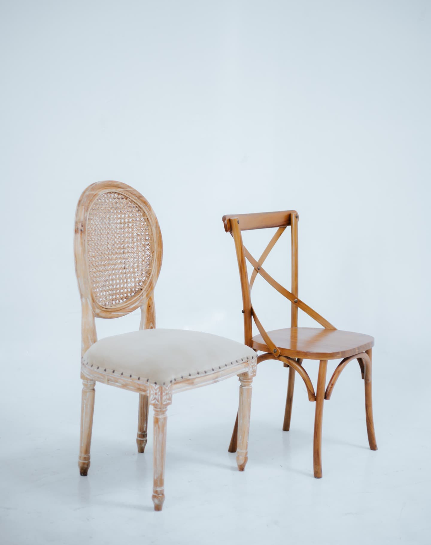 Kursi Rustic - sewa studio foto malang